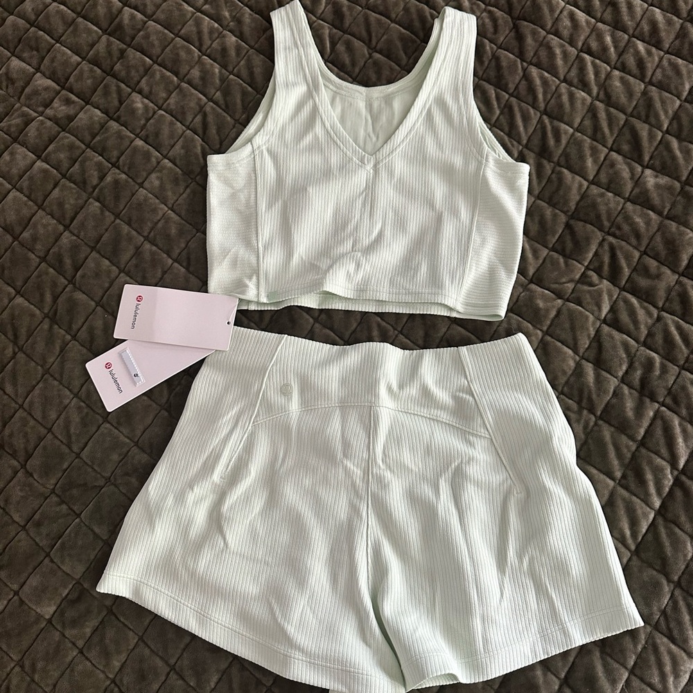 Lululemon Ribbed Softstreme Set - Picture 3 of 8
